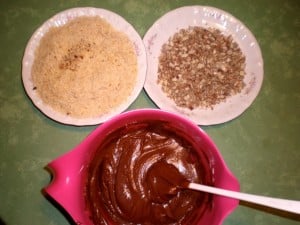 U međuvremenu pomiješati sve sastojke u kremu...