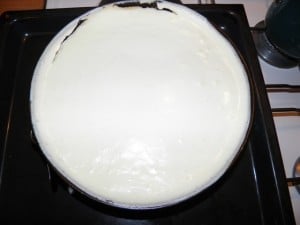 Upravo ispečeni cheesecake