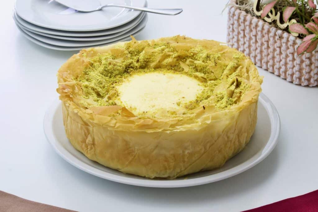 Baklava cheesecake